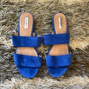Halogen Women's Blue Strappy Suede Sandals